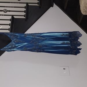 Adrianna Papell evening wear